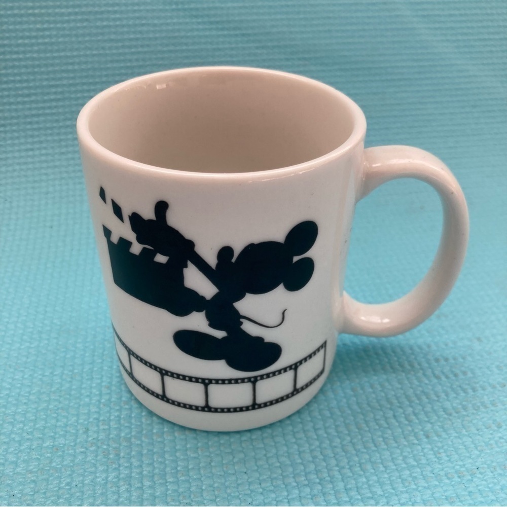 Vintage Disney MGM Studios Mickey Mouse Coffee Tea Mug 1987 - Picture 3 of 8